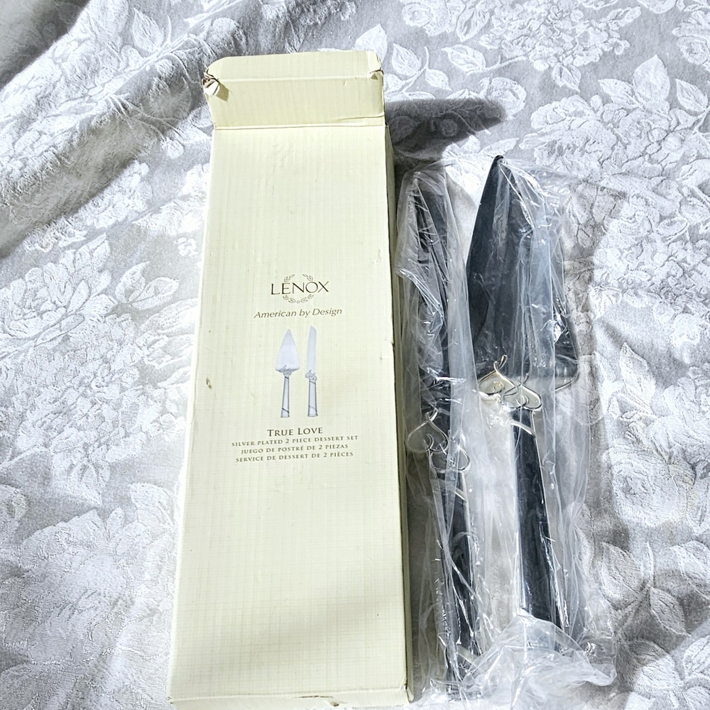 Lenox cake server and knife set Special Occasion or wedding NIB